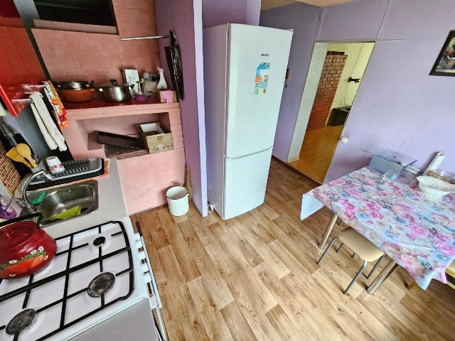 13-5c857820-7122-4de3-a90d-390e851cb0b0.jpg